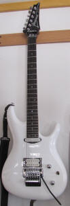 JS2400
