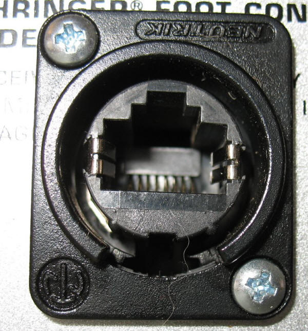 Behringer FCB1010 image