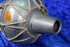 Resonator op­en­ing