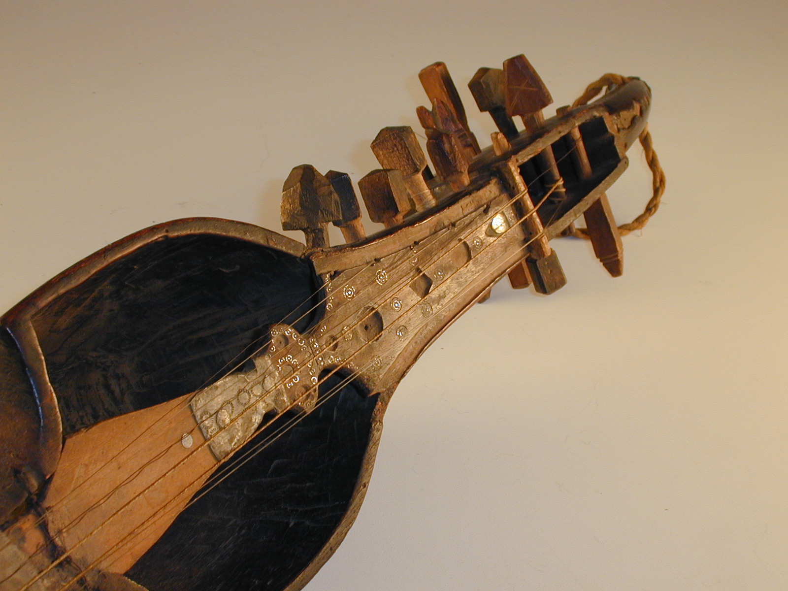 sarinda, saringda, sarangi