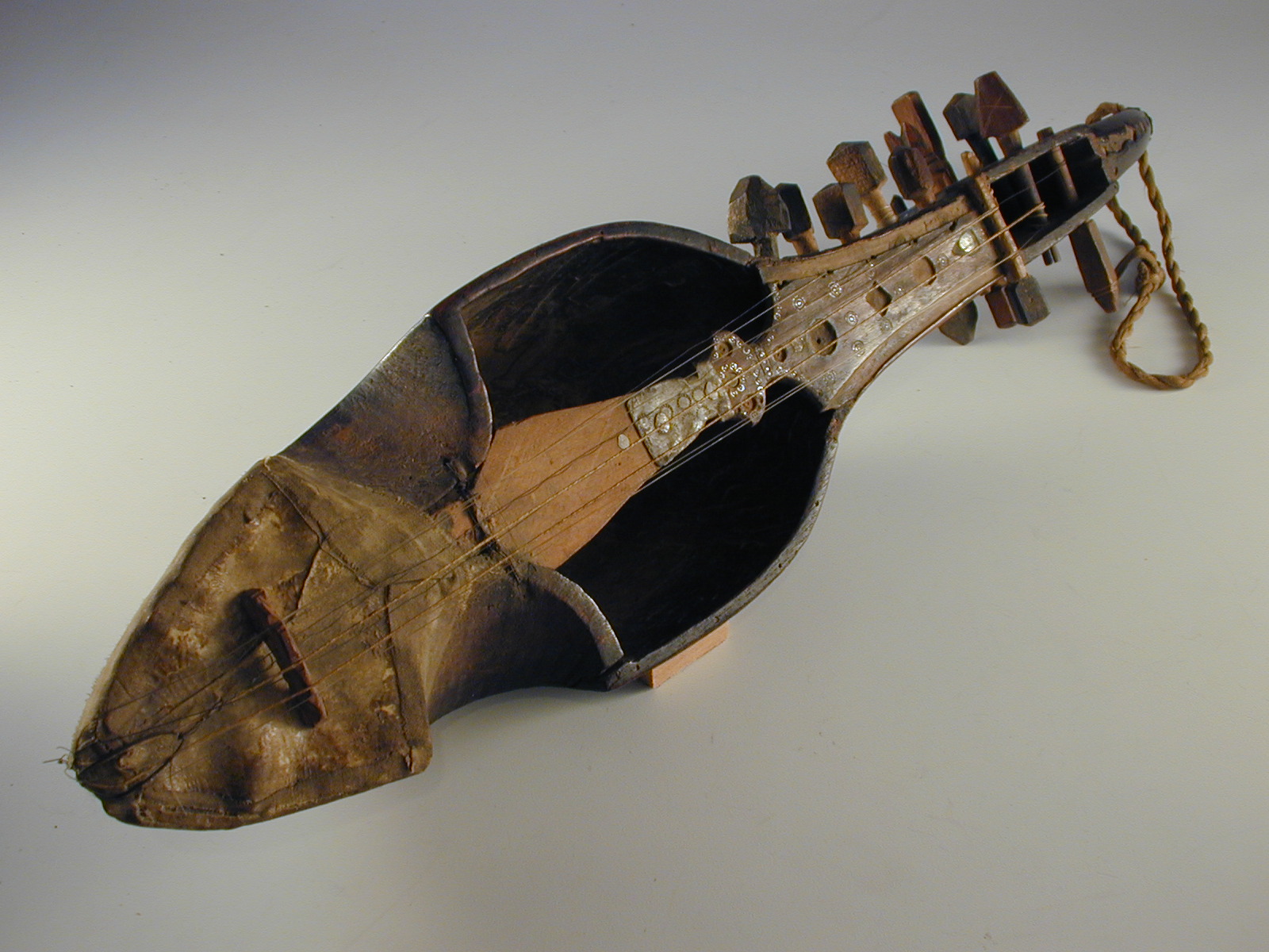 sarinda, saringda, sarangi