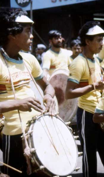 tasha, an Indian drum