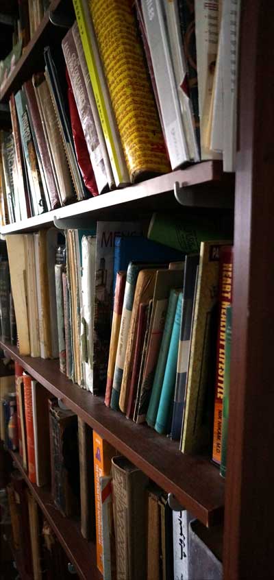 bookshelf