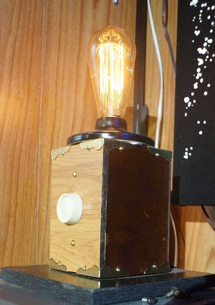 retro electric light