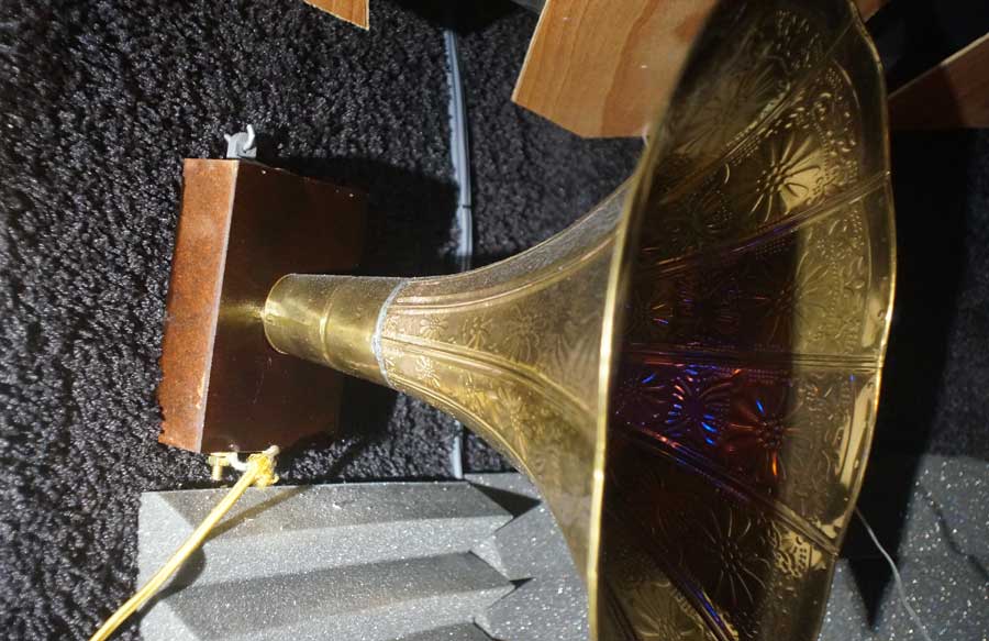 Horn speaker