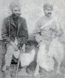 Haider Khan (l) and Bhaskarbuwa Bakhale (r) Haider Khan (l) and Bhaskarbuwa Bakhale (r)