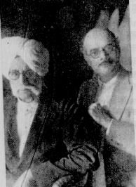 Alladiya Khan (l) and Govindrao Tembe