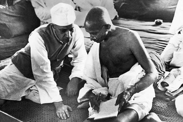 Indian Nat­ional Congress hunts for a way to create a national identity